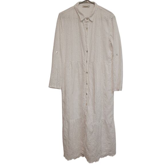 Laura Bianchi Dresses & Skirts - Laura Bianchi White Eyelet Cotton Maxi Dress Made in Italy Size L Missing Button